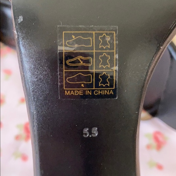 Chrissy Teigen black ankle strap heel Sz 5.5 - Picture 4 of 4